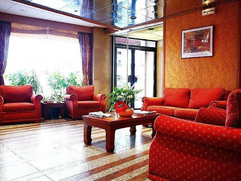 Hotel Fertel Etoile Parigi