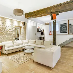 Luxury Loft Center Of Apartment