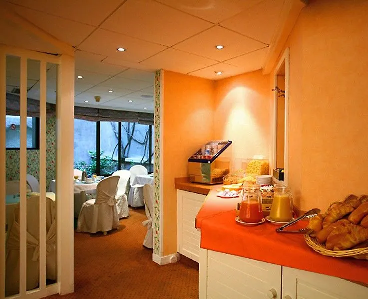 Hotel Fertel Etoile Parijs
